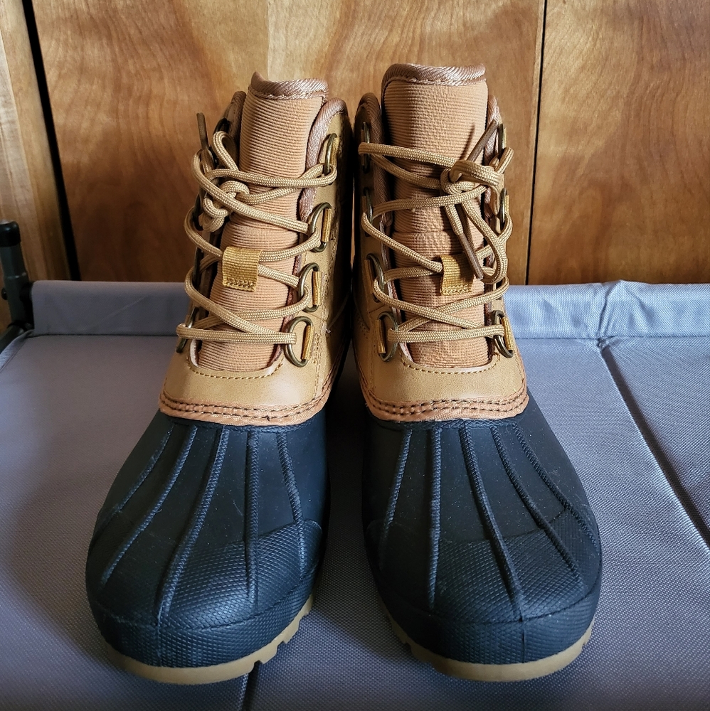 Target Tiffy Waterproof Duck Boots Universal Thread size 7